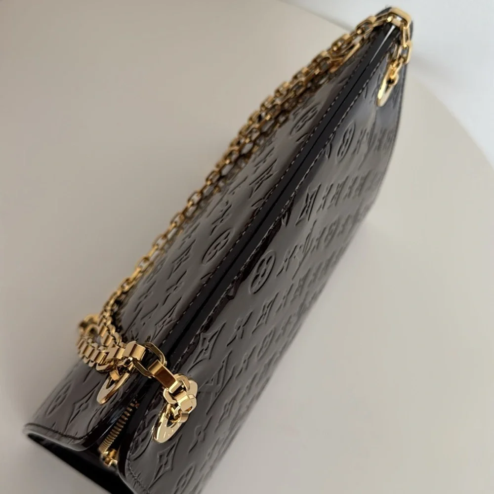 Louis Vuitton *LIKE NEW* Vernis Leather Amarante MM Virginia Bag with Gold Chain - Picture 10 of 16